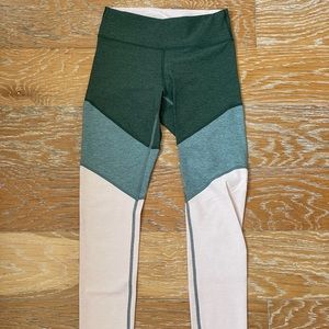 Outdoor voices leggings